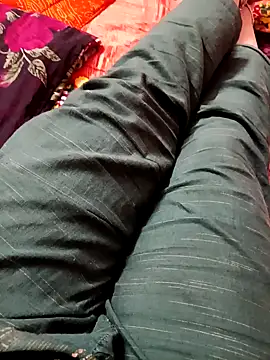 Shoni   online show from September 18, 2025, 11:12 am