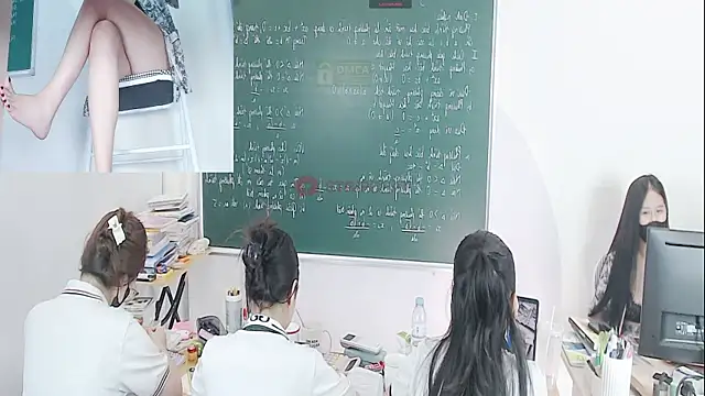  Math  online show from September 12, 2025, 3:50 am