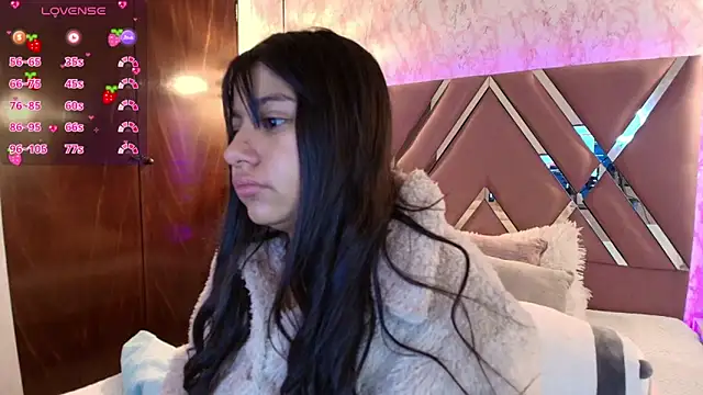 Miaa Smiith1 online show from February 1, 2025, 12:16 pm