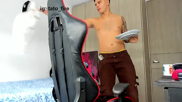 jacob firexx online show from November 14, 2025, 7:23 pm