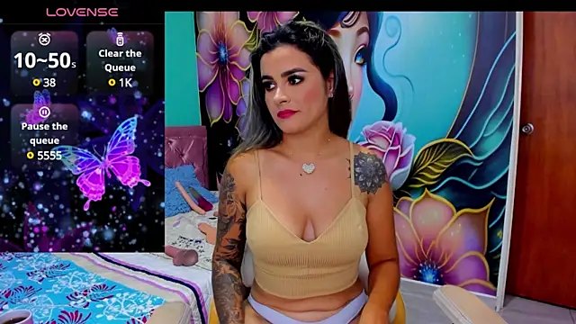 Snapshot of mia_bigtits17 chatting on December 5, 2024, 10:23 pm mia bigtits17 online show from December 5, 2024, 10:23 pm
