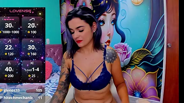Snapshot of mia_bigtits17 chatting on December 14, 2024, 2:31 pm mia bigtits17 online show from December 14, 2024, 2:31 pm