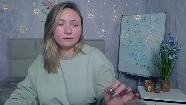 Snapshot of SallyVerda chatting on November 11, 2025, 6:41 pm SallyVerda online show from November 11, 2025, 6:41 pm