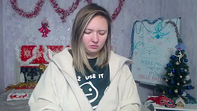 Snapshot of SallyVerda chatting on December 15, 2025, 6:56 pm SallyVerda online show from December 15, 2025, 6:56 pm