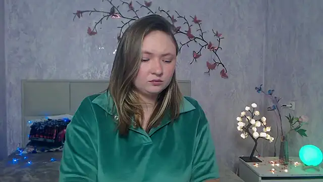 SallyVerda online show from March 29, 2026, 5:46 pm