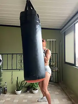 Amber Martins  online show from February 13, 2025, 10:11 pm