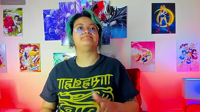 lucky-leah online show from January 30, 2025, 3:33 am