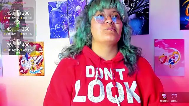 lucky-leah online show from February 3, 2025, 10:21 pm