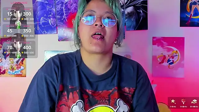 lucky-leah online show from February 12, 2025, 3:29 am