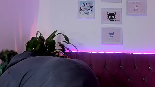 lucky-leah online show from February 14, 2025, 3:11 am