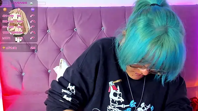 lucky-leah online show from February 19, 2025, 6:44 am