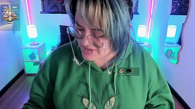 lucky-leah online show from April 1, 2026, 3:40 am