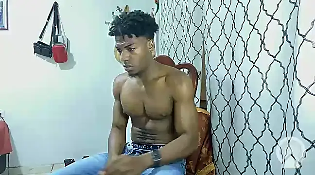 Snapshot of andrews2399 chatting on March 2, 2025, 8:29 pm andrews2399 online show from March 2, 2025, 8:29 pm