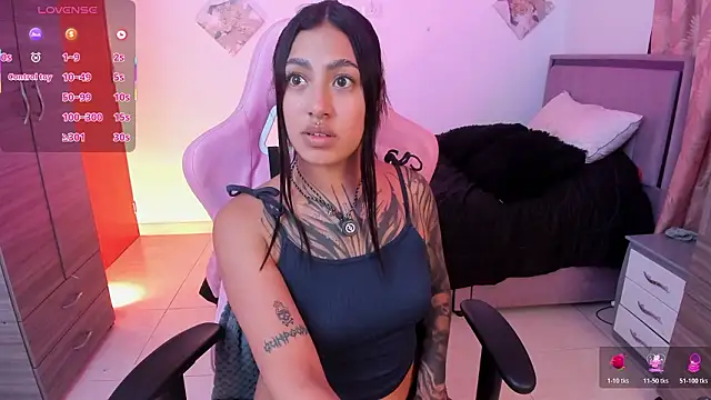 Snapshot of Kayla_foxxy chatting on February 27, 2026, 11:49 pm Kayla foxxy online show from February 27, 2026, 11:49 pm