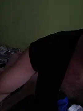 niesmialy39oon online show from October 16, 2025, 2:51 pm