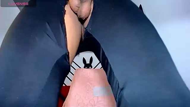 Snapshot of valentinabigcock23 chatting on September 21, 2025, 2:46 am valentinabigcock23 online show from September 21, 2025, 2:46 am