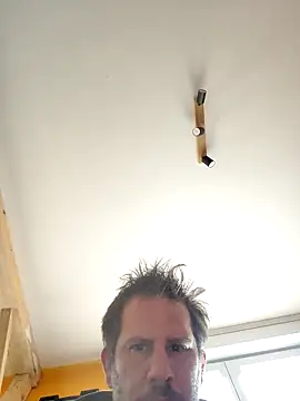 Snapshot of nicobrest16 chatting on December 17, 2025, 2:34 pm nicobrest16 online show from December 17, 2025, 2:34 pm