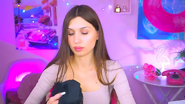 Snapshot of MollyPerry chatting on December 18, 2024, 4:06 pm MollyPerry online show from December 18, 2024, 4:06 pm