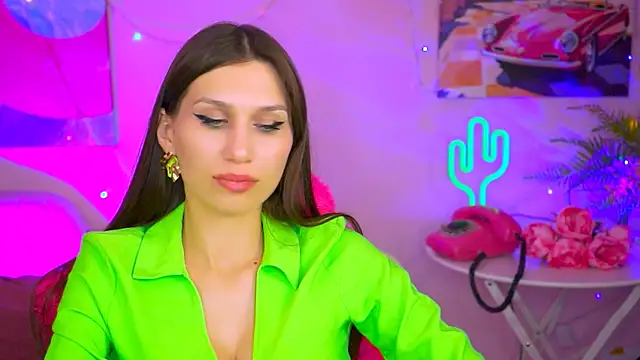 Snapshot of MollyPerry chatting on March 12, 2025, 1:36 am MollyPerry online show from March 12, 2025, 1:36 am