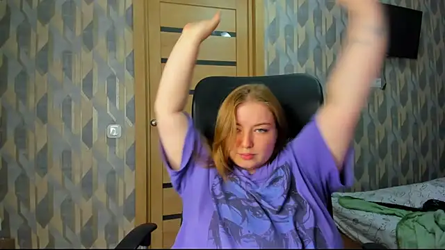 valery1610 online show from June 9, 2026, 4:40 pm
