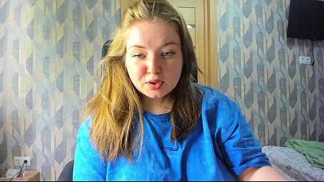 valery1610 online show from June 14, 2026, 12:07 pm
