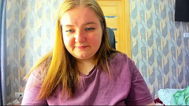 valery1610 online show from June 16, 2026, 12:52 pm