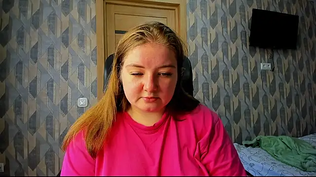 valery1610 online show from June 19, 2026, 6:51 am