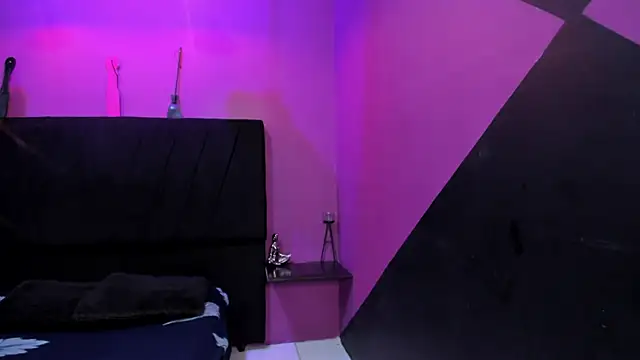 ginevra boobs online show from March 14, 2025, 7:12 pm