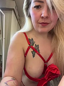 Snapshot of xxcurvyjessiexx chatting on February 10, 2026, 8:46 pm xxcurvyjessiexx online show from February 10, 2026, 8:46 pm