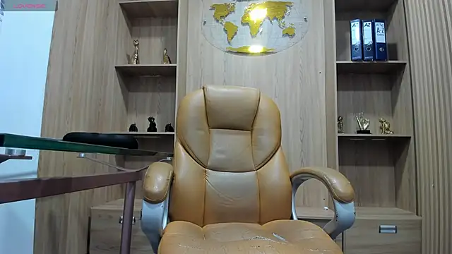 Snapshot of George_Diesell chatting on May 28, 2026, 4:21 am George Diesell online show from May 28, 2026, 4:21 am