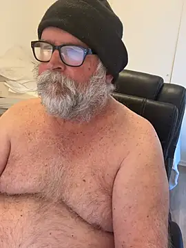 Snapshot of Drummajor chatting on January 20, 2025, 4:01 pm Drummajor online show from January 20, 2025, 4:01 pm