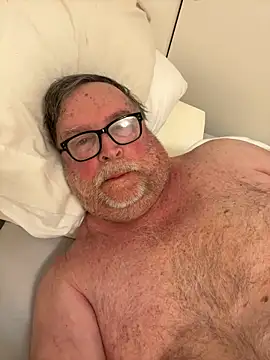 Snapshot of Drummajor chatting on January 26, 2025, 8:03 am Drummajor online show from January 26, 2025, 8:03 am