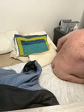 Snapshot of Drummajor chatting on February 10, 2025, 5:19 pm Drummajor online show from February 10, 2025, 5:19 pm