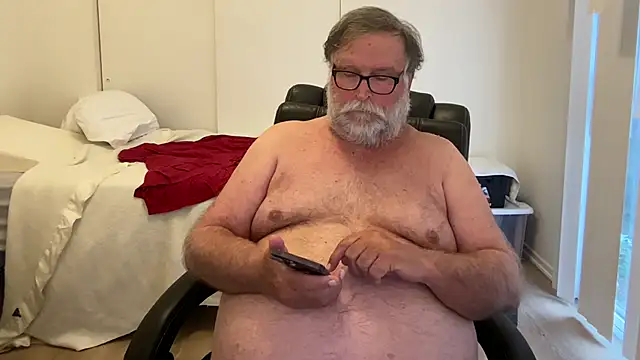 Snapshot of Drummajor chatting on March 6, 2025, 12:54 am Drummajor online show from March 6, 2025, 12:54 am