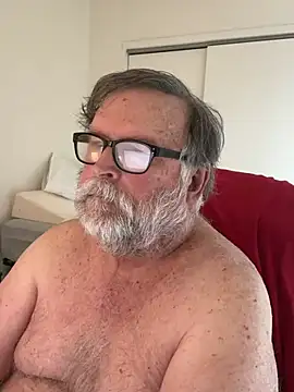 Snapshot of Drummajor chatting on March 6, 2025, 4:38 pm Drummajor online show from March 6, 2025, 4:38 pm