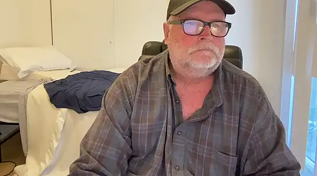 Snapshot of Drummajor chatting on March 15, 2025, 5:37 pm Drummajor online show from March 15, 2025, 5:37 pm