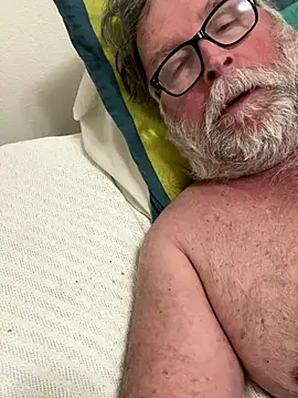 Snapshot of Drummajor chatting on October 4, 2025, 3:59 am Drummajor online show from October 4, 2025, 3:59 am