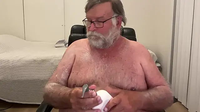 Snapshot of Drummajor chatting on October 24, 2025, 3:47 am Drummajor online show from October 24, 2025, 3:47 am