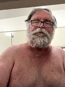 Snapshot of Drummajor chatting on November 5, 2025, 12:32 am Drummajor online show from November 5, 2025, 12:32 am