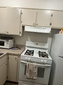 Snapshot of Drummajor chatting on November 15, 2025, 4:14 pm Drummajor online show from November 15, 2025, 4:14 pm