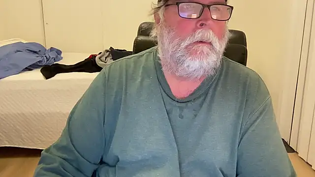 Snapshot of Drummajor chatting on January 13, 2026, 5:35 am Drummajor online show from January 13, 2026, 5:35 am