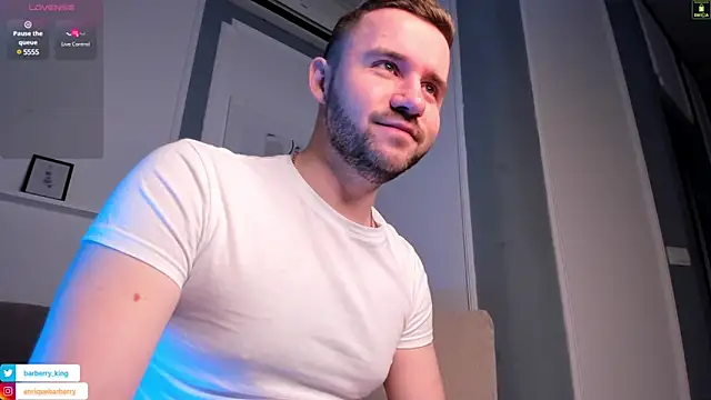 EnriqueBarberry online show from January 25, 2025, 6:23 am