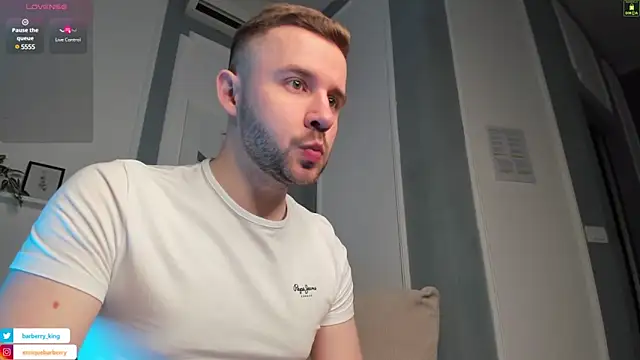 EnriqueBarberry online show from March 21, 2025, 6:38 am