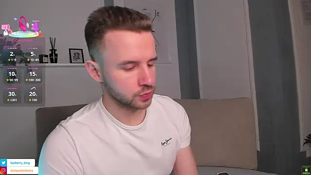 Snapshot of EnriqueBarberry chatting on February 22, 2026, 12:26 pm EnriqueBarberry online show from February 22, 2026, 12:26 pm