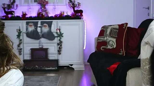 Snapshot of ivyleague_ chatting on December 2, 2025, 4:40 am ivyleague online show from December 2, 2025, 4:40 am