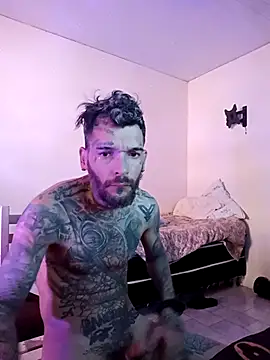 Snapshot of Yuni_clavwro chatting on October 13, 2025, 7:47 pm Yuni clavwro online show from October 13, 2025, 7:47 pm