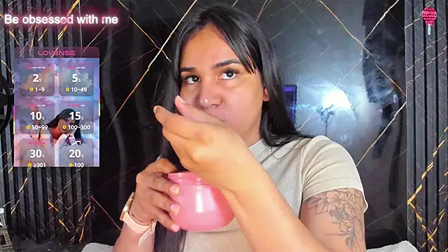 Kagome01 online show from November 5, 2025, 1:00 pm