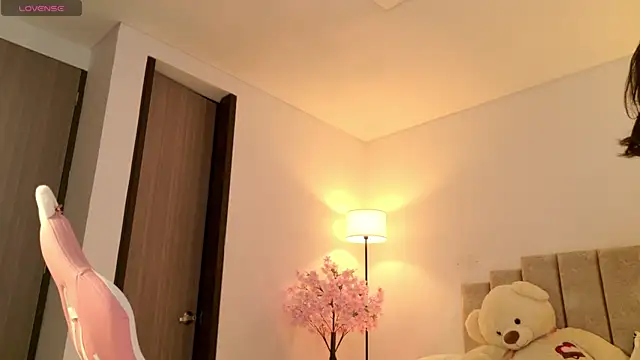 Snapshot of KaylaCollinsX chatting on September 10, 2025, 11:38 pm KaylaCollinsX online show from September 10, 2025, 11:38 pm