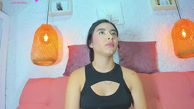 emiily s online show from October 16, 2025, 12:17 pm