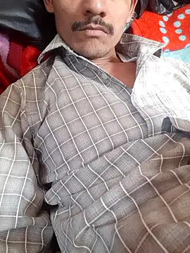 Burhade-- online show from December 15, 2025, 6:39 am